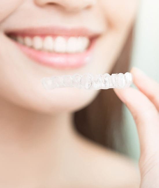 invisalign-clear-aligners-team-smile-dentistry-fontham-pelham-general-and-family-dentist