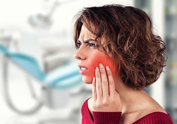 tooth-extraction-team-smile-dentistry-fontham-pelham-general-and-family-dentist Tooth Extraction | Team Smile Dentistry | General & Family Dentist | Fonthill | Ontario